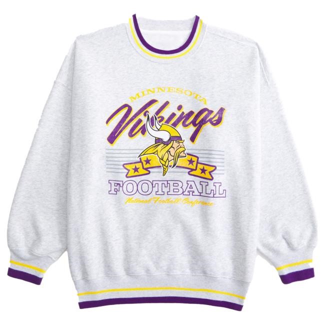 Official Abercrombie And Fitch Store Minnesota Vikings Vintage Sunday Crewneck Sweatshirt NFL by Abercrombie