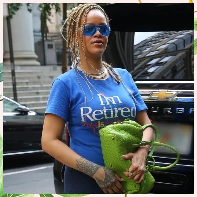 Im Retired This Is As Dressed Up As I Get. Hoodie, Sweater, Long Sleeve And Tank Top Peacock Pepers Merch Store | Rihanna