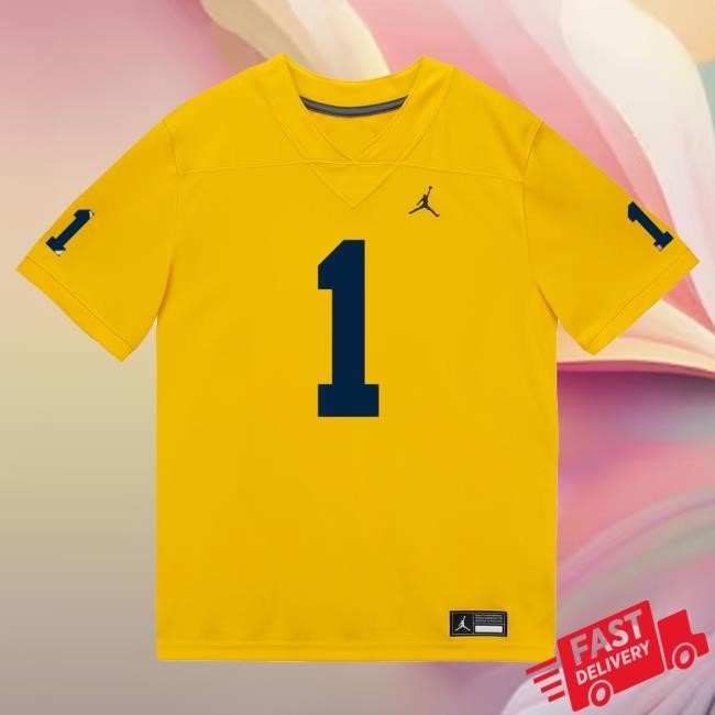 The M Den Michigan Wolverines #1 Donaven McCulley Student Athlete Maize Football Jersey Top Shirt