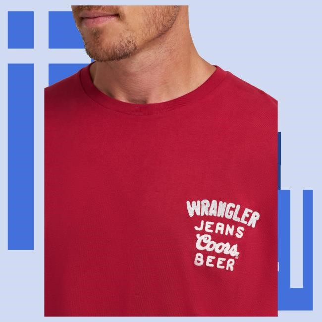 Official Coors Banquet Coors Banquet x Wrangler Red Top Shirt
