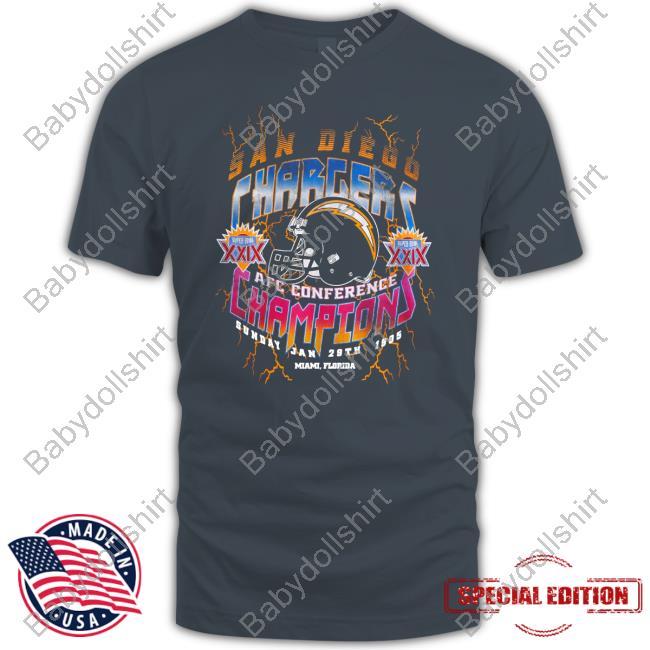 Vintage San Diego Chargers Graphic TShirt